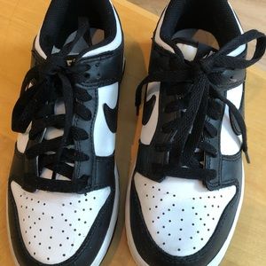 Nike Panda Low Dunks Size 4.5 Youth